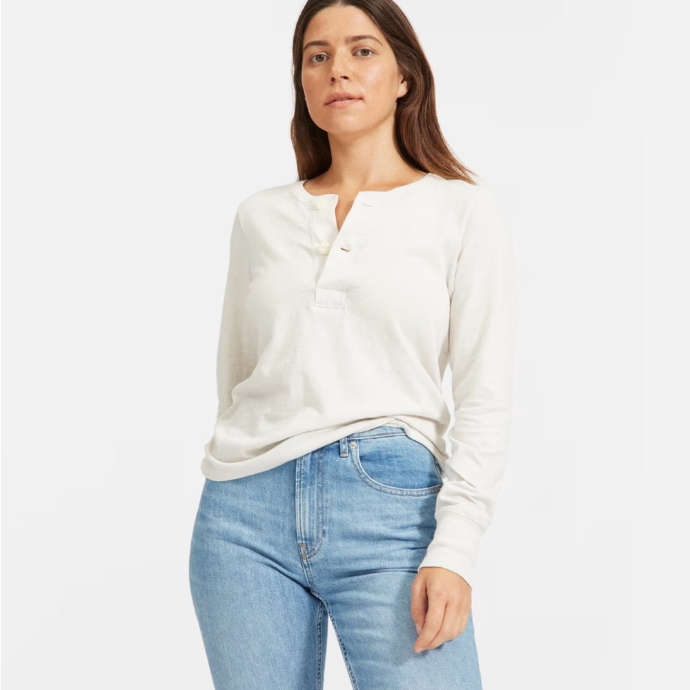 EUC Everlane ReCotton Henley szS wheat color